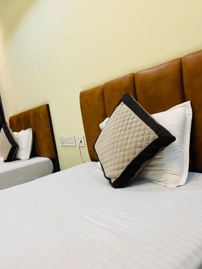 Jmc Hotel Lavish Akolia Kültér fotó