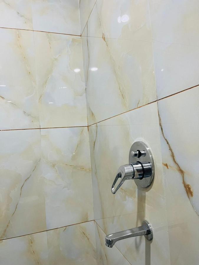 Jmc Hotel Lavish Akolia Kültér fotó