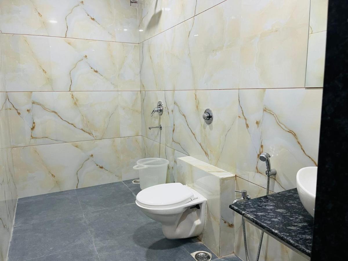 Jmc Hotel Lavish Akolia Kültér fotó